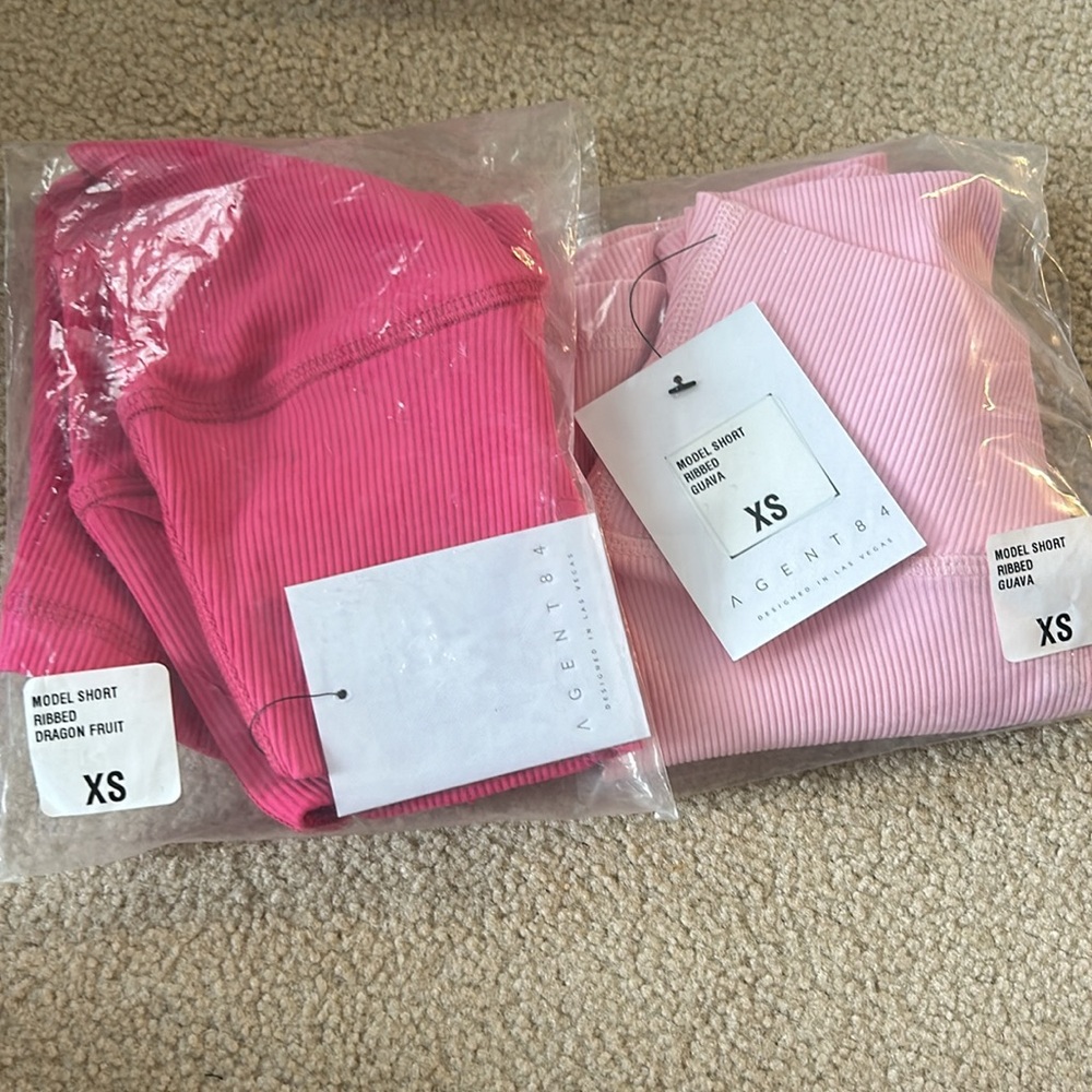 NWT Model Short Ribbed Size XS - Guava - Picture 8 of 10